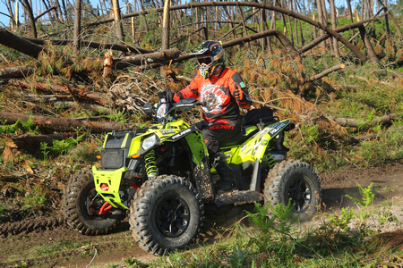 PONTO 1QUADS30 FOTOS(FOTOGRAFO – FERNANDO CASTANHO)