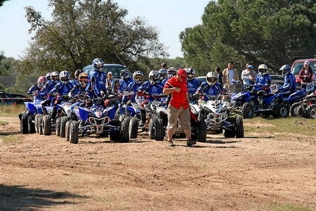 MOTO 4